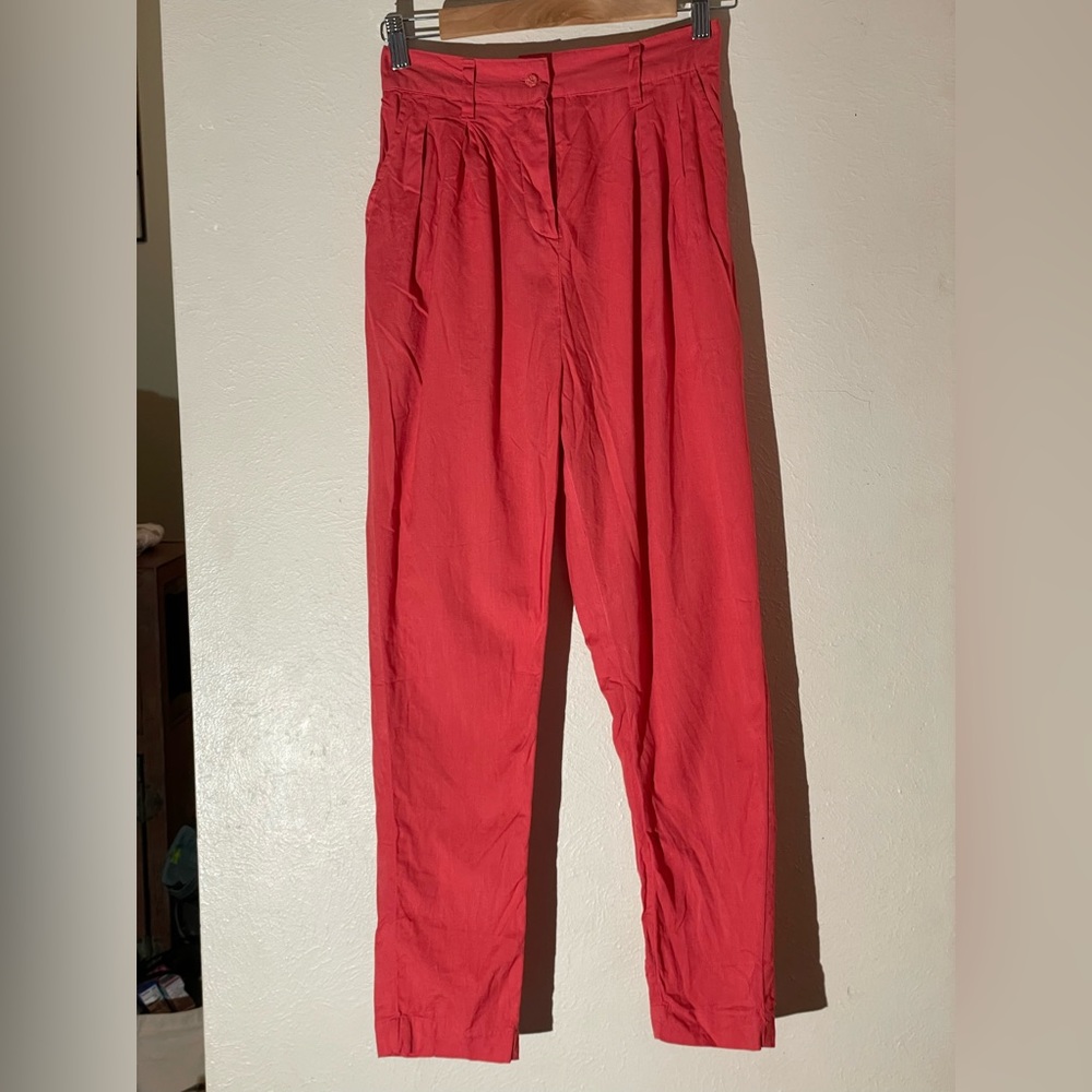 Free People red pleated button up pants